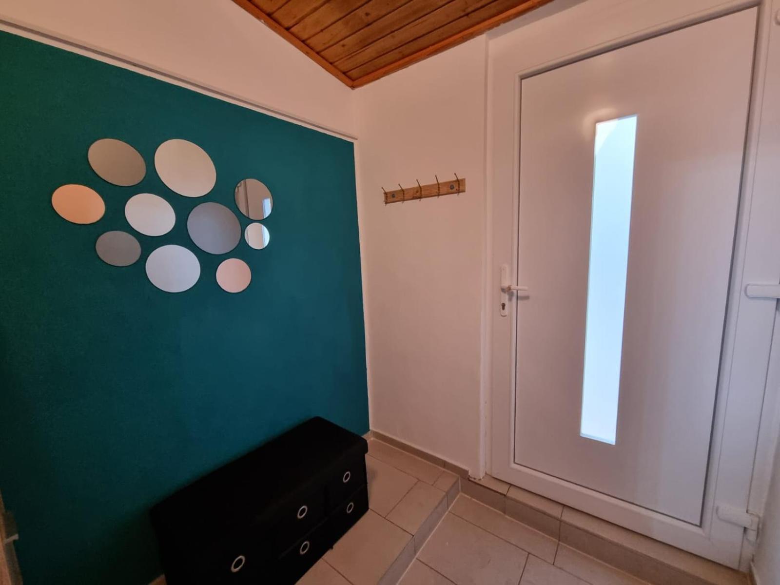 Apartment Jazbina Pula Exterior photo